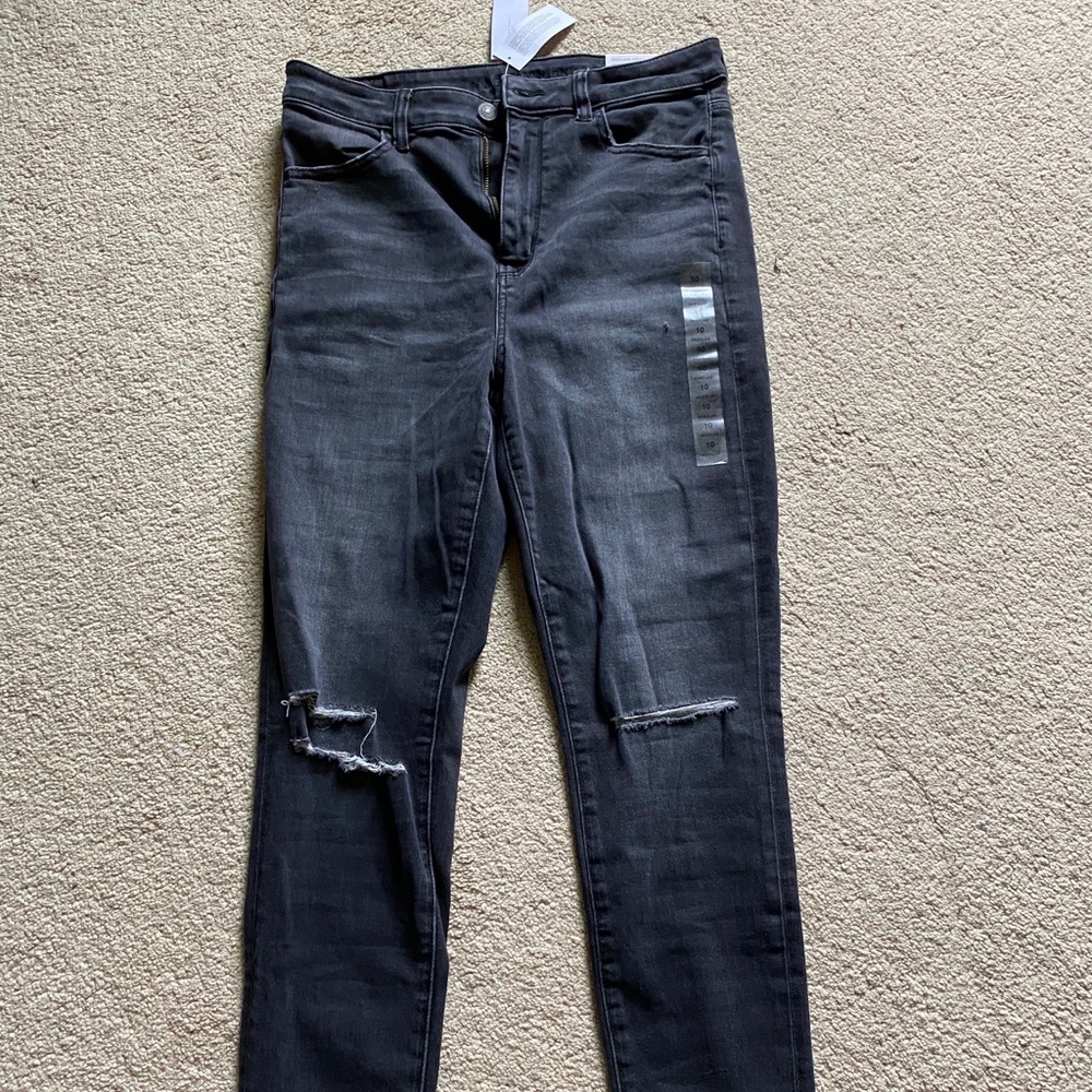 American eagle black ripped jeans size 10